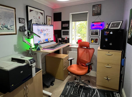 Why Use a Standing Desk: 9 benefits for Smarter Work