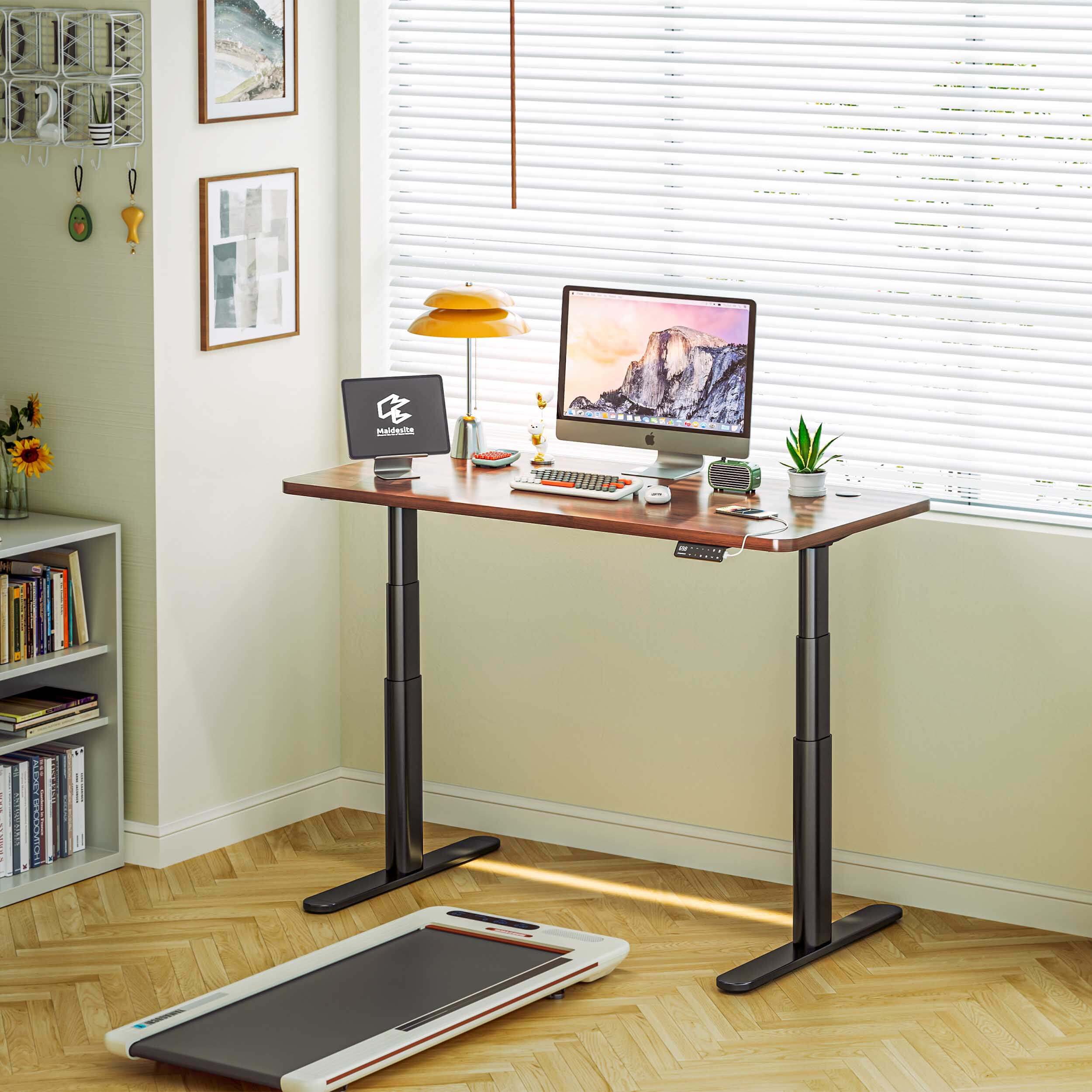 TH2 Pro Plus height adjustable desk black frame and 140cm vintage desktop in the bedroom