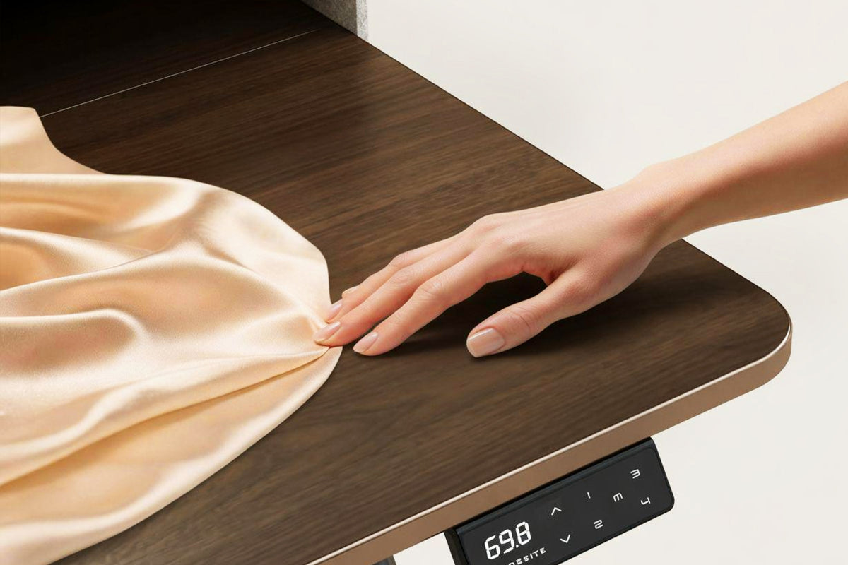 <p>Flawless Aesthetics That Resist the Wear of Daily Work</p>